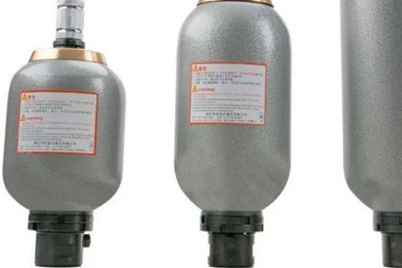 蓄能器主要作用、安裝及注意事項