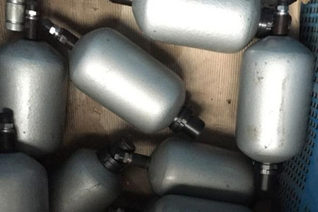 蓄能器如何運(yùn)輸和搬運(yùn)？朝日為大家科普！