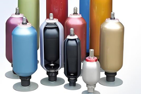 蓄能器的工作原理、結(jié)構(gòu)以及用途