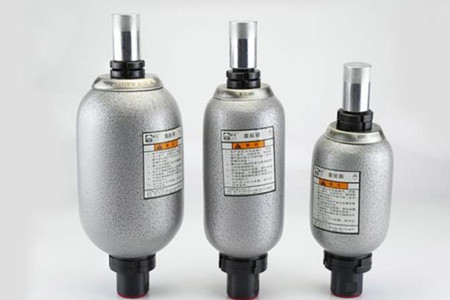 囊式蓄能器的價格貴不貴？