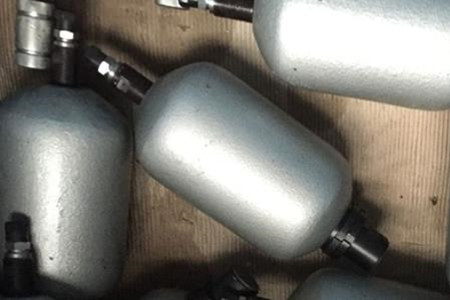 蓄能器設(shè)計時注意哪些方面？選材不能馬虎！