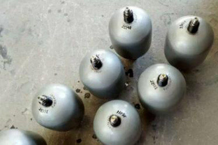 蓄能器的功用、安裝、種類和選用要點